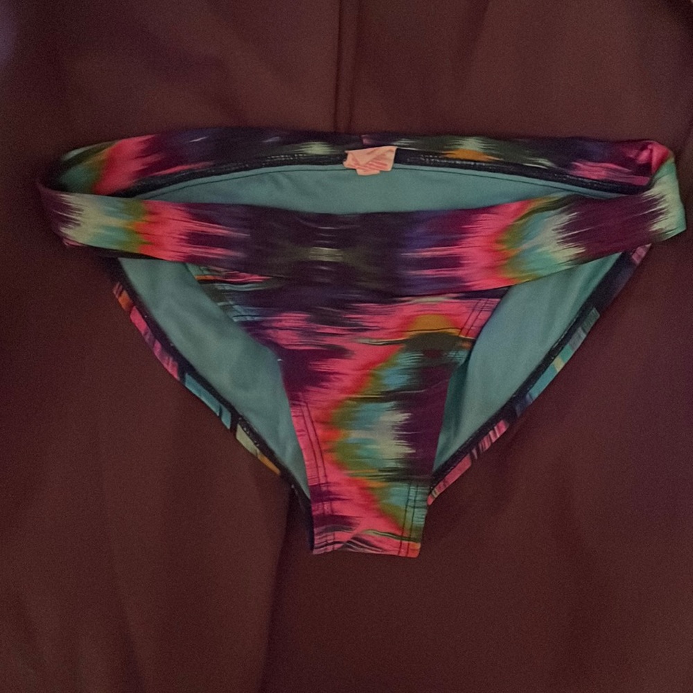 Xhliaration roll over swim bottom